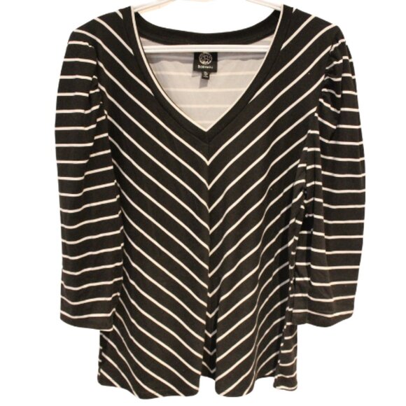 3/$25 🏷 Bobeau Black & White Striped Long Sleeve Size XL - Picture 1 of 2